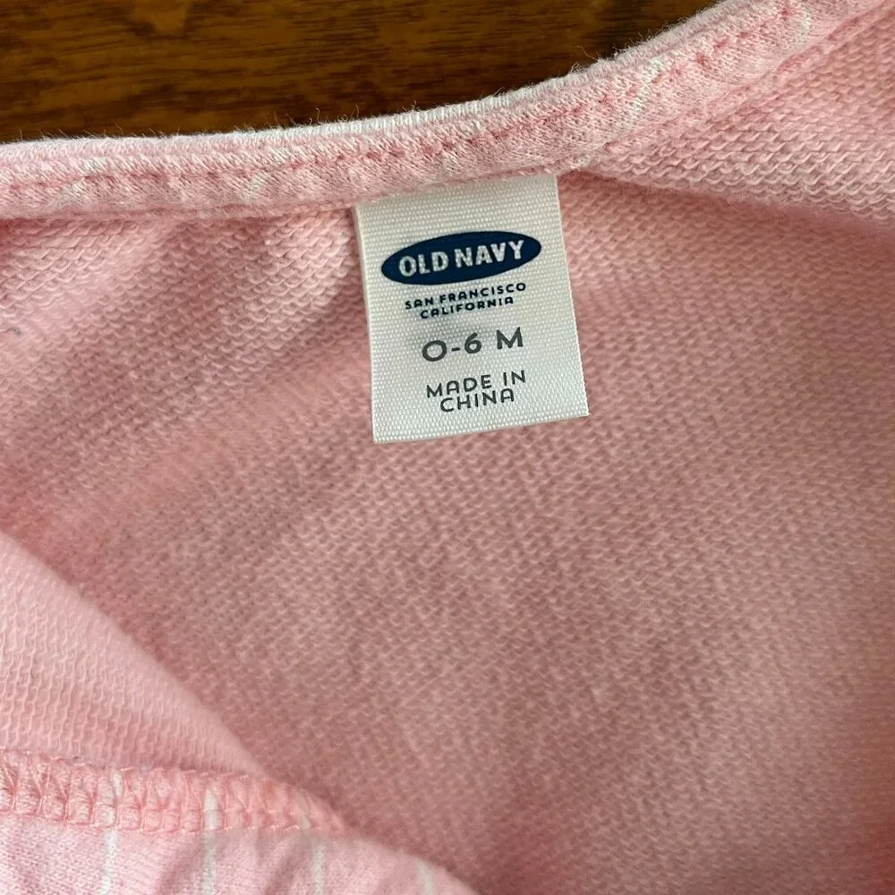 Old Navy sleep sack 0-6m with Taggies onesie